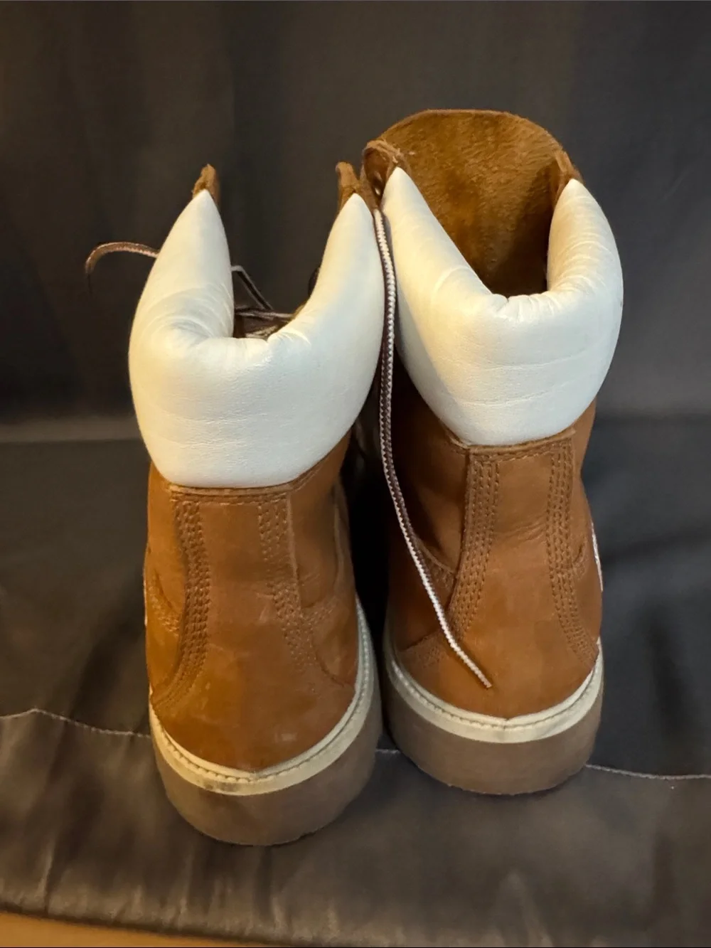 Timberland 6 inch Premium Wheat Boots with White Collar